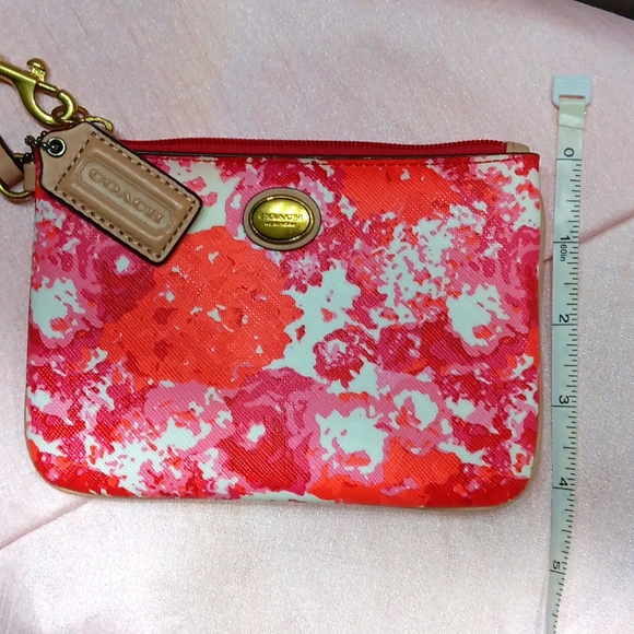 COACH Pink Red Wristlet NWOT - Picture 5 of 6